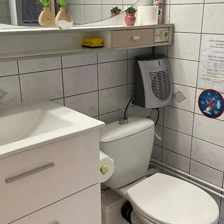 Cosy A Pour Deux Personnes - Fr-1-589-813 * Wisembach