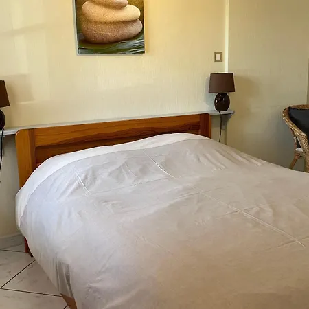 Cosy A Pour Deux Personnes - Fr-1-589-813 Apartment